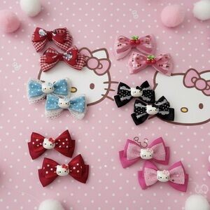 Cute Bow Hair Clips with Sanrio hello kitty Design